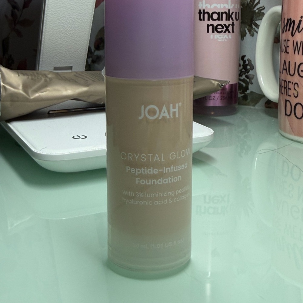 JOAH Crystal Glow Peptide-Infused Foundation - Cream